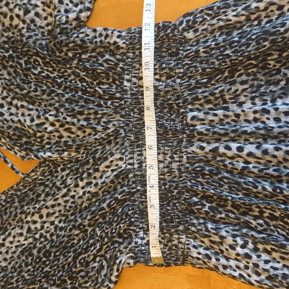 Super cute jumpsuit - Picture 2 of 4